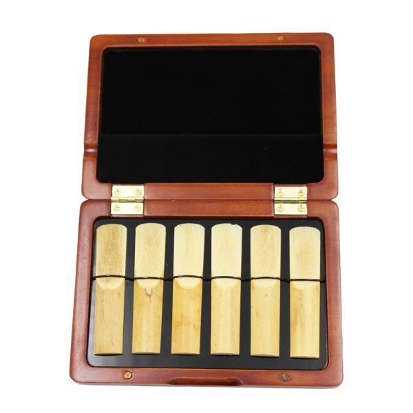 saxophone reed box